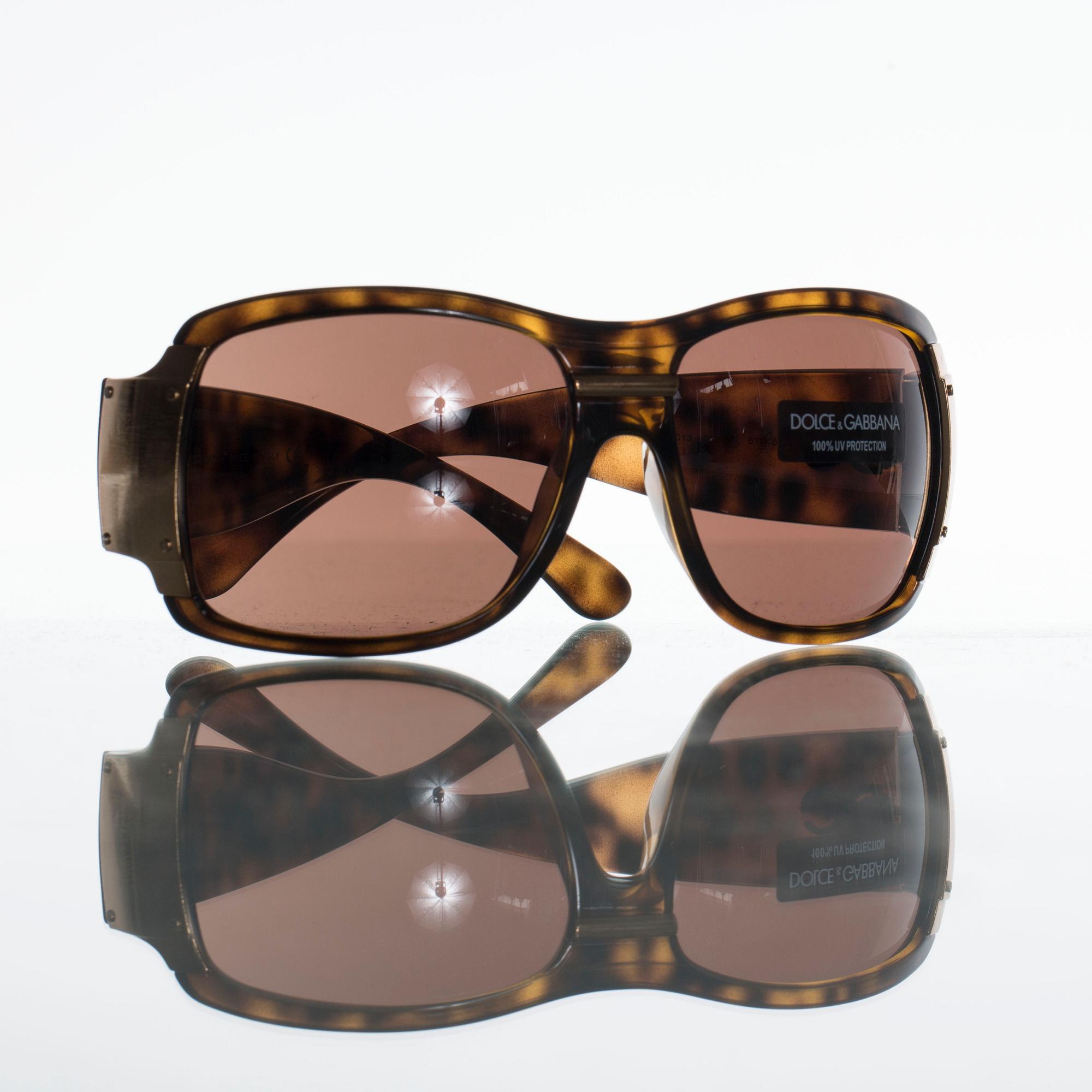 SOLGLASÖGON, Dolce & Gabbana.