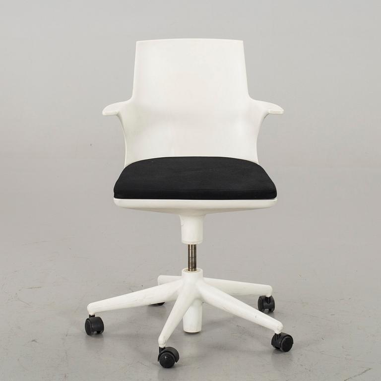 STOL, "Spoon chair", Design Antonio Citterio Kartell, 1990/2000-tal,