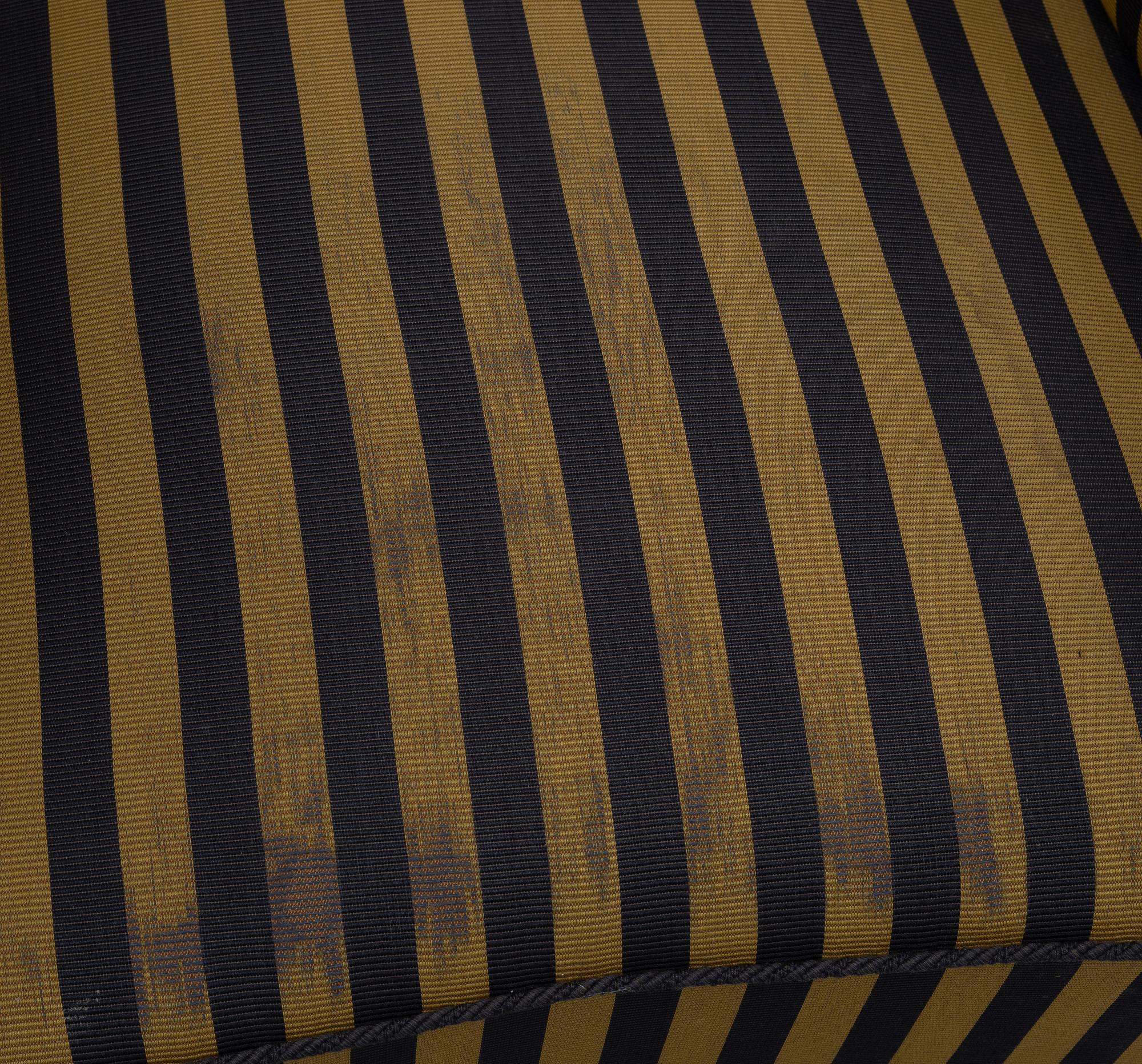 Clubfåtöljer, ett par 1930-tal.