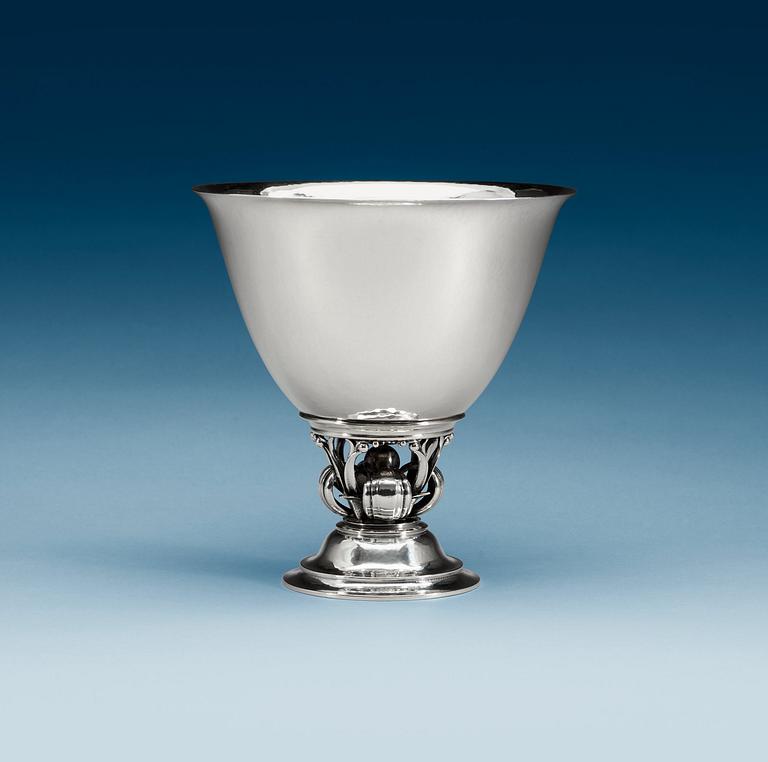 A Harald Nielsen sterling bowl, Georg Jensen, Copenhagen 1925-32.