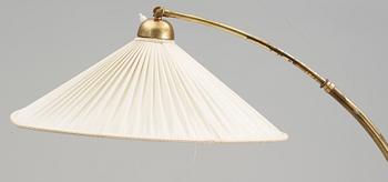 GOLVLAMPA, mässing, 1940/50-tal.