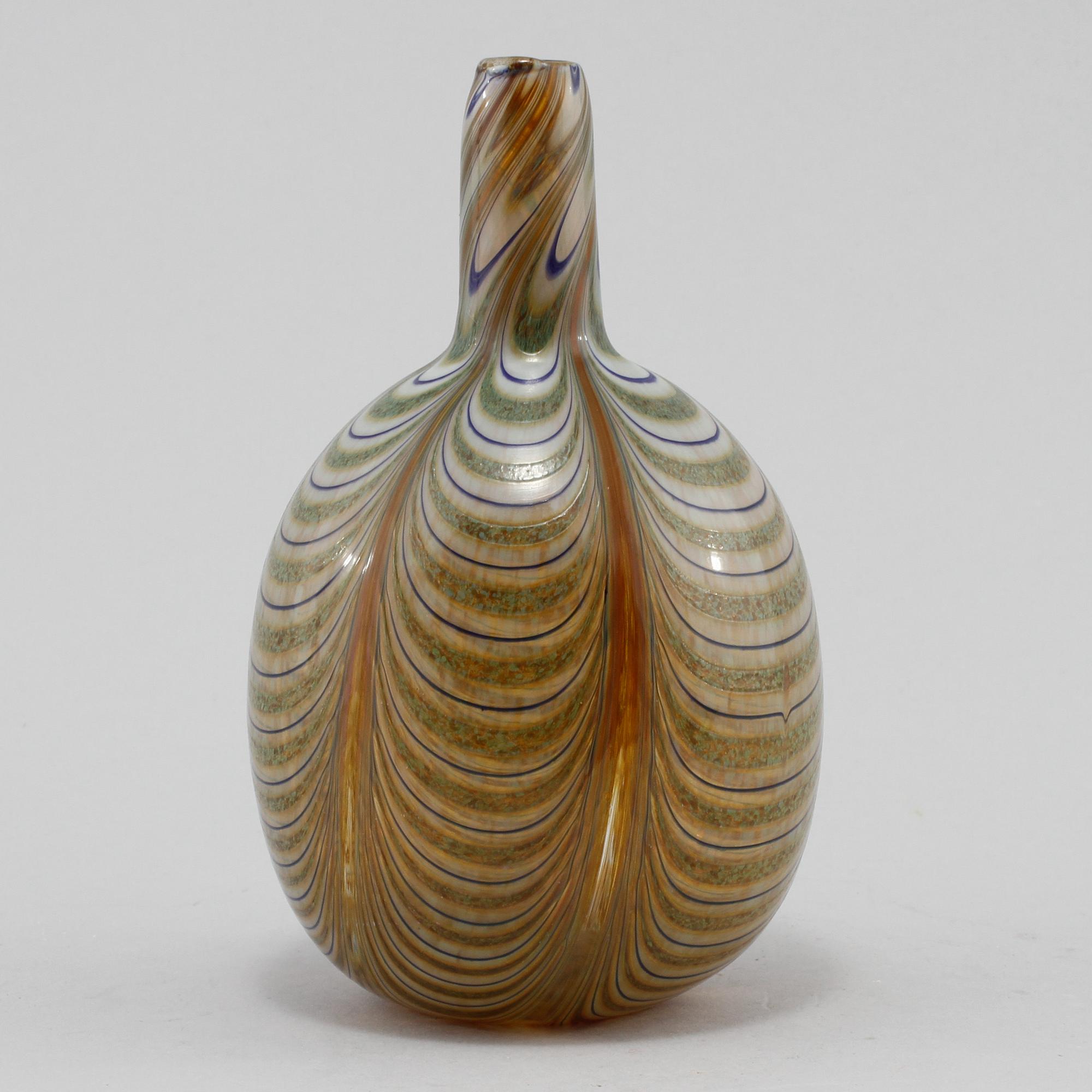 VAS, glas, Oiva Toikka, Nuutajärvi, 1900-talets fjärde kvartal.
