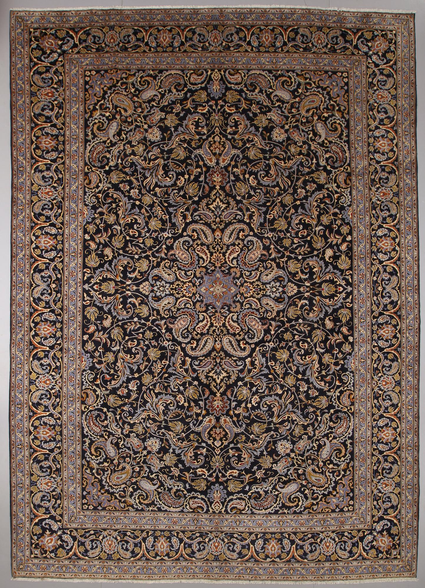 MATTA, Keshan, ca 435 x 305 cm.