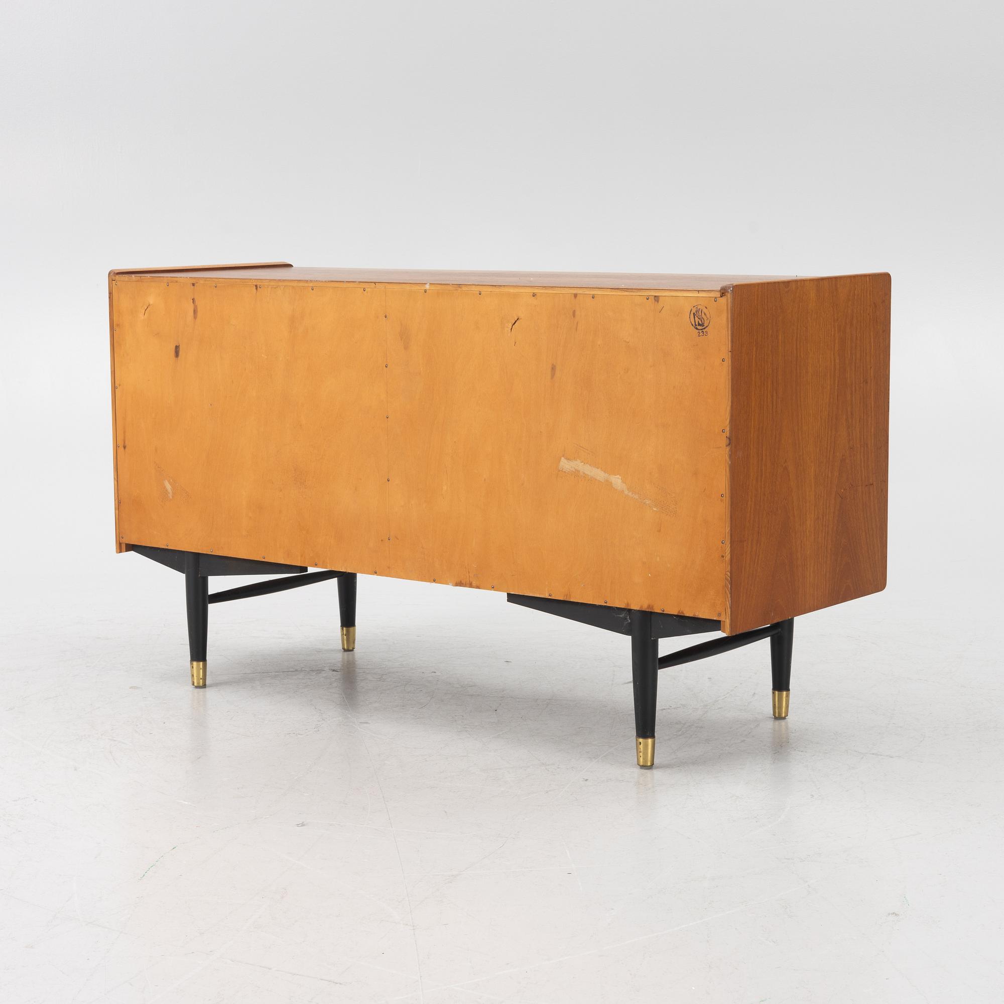 Nils Jonsson, sideboard, Troeds, Bjärnum, 1950/60-tal.