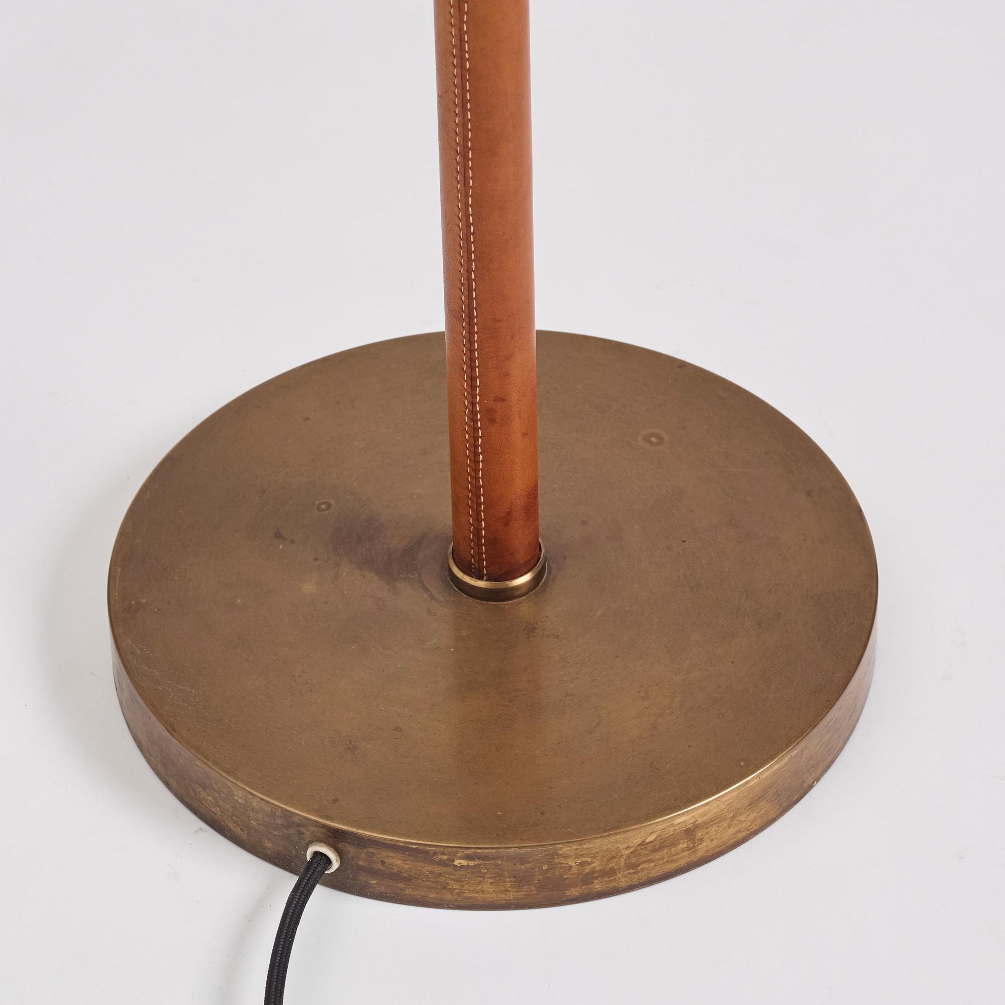 Bertil Brisborg, golvlampa, modell "32160", Nordiska kompaniet 1940-tal.
