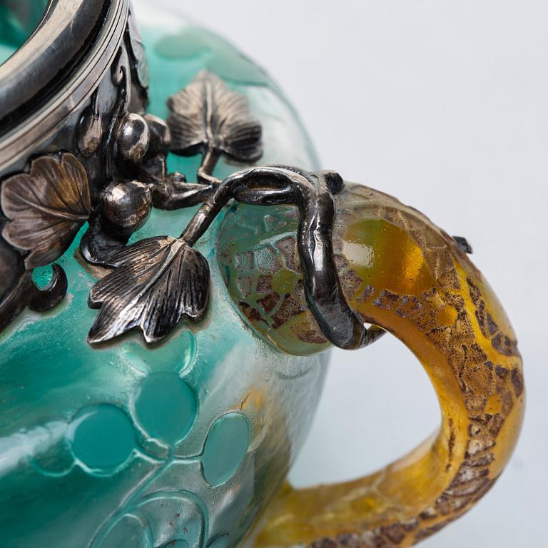 Emile Gallé, an Art Nouveau glass bowl, Nancy, France, with silver mounts by Ovchinnikov, Moscow.