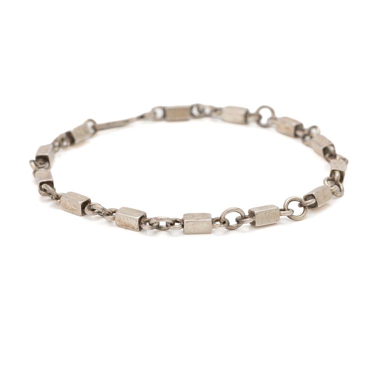 Wiwen Nilsson, Bracelet, sterling silver, Lund, 1945.