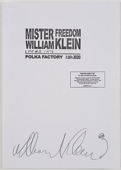 William Klein, ”Mister Freedom koffert - full set edition”, 2020.