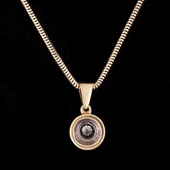 HÄNGE, 18 guld, diamant. Ked 14K guld. Vikt totalt ca 5,4 g.