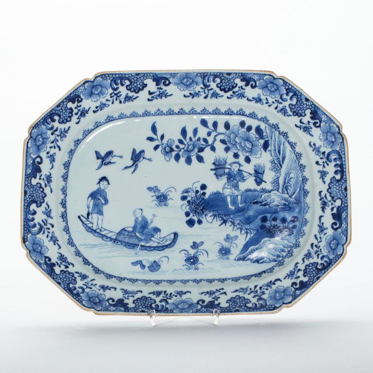 STEKFAT, porslin, Kina, Qianlong(1736-1795).