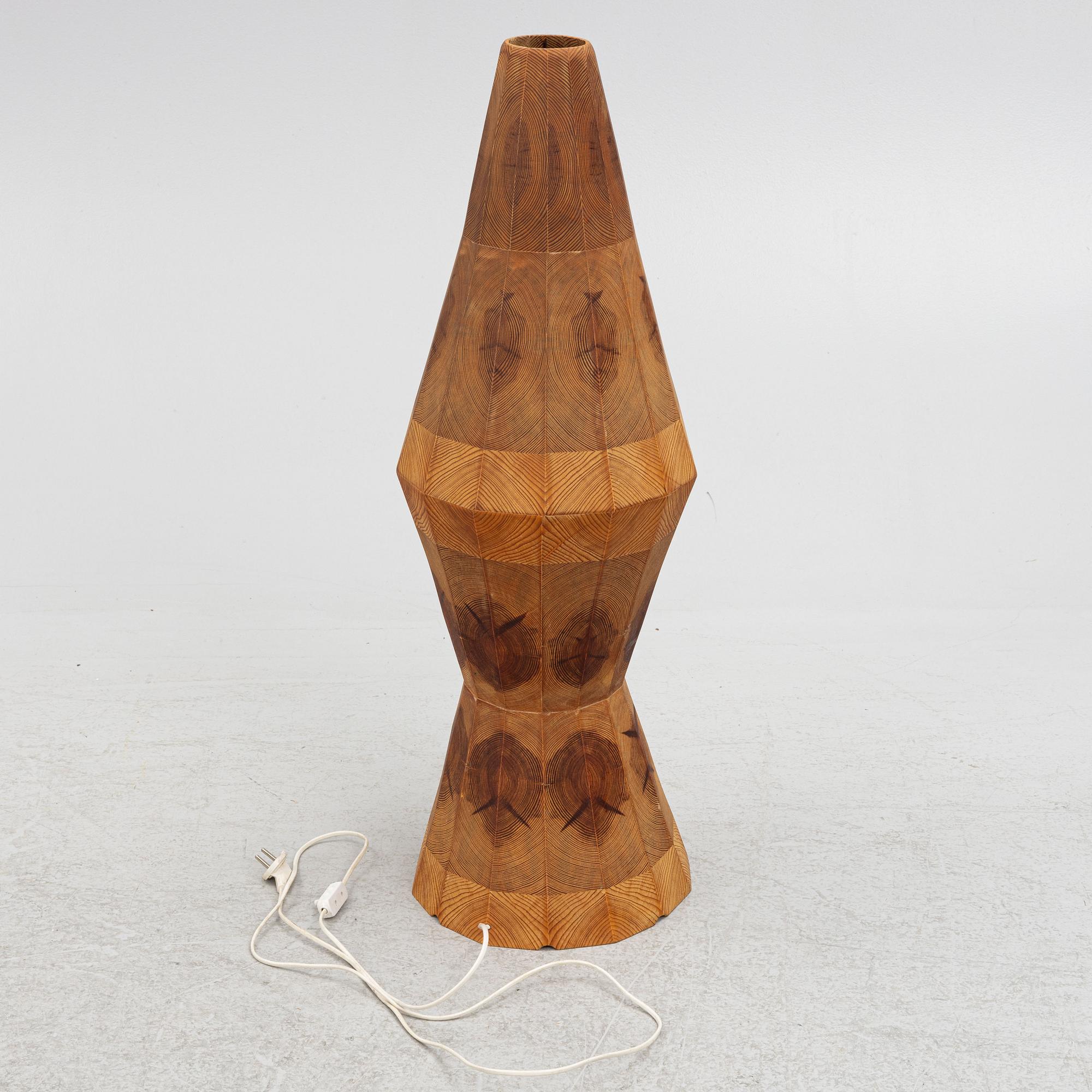 Golvlampa furu 1970-80-tal.