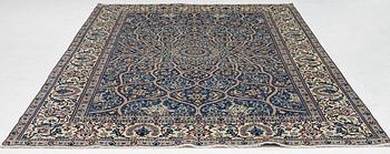 Carpet, Nain approx. 345 x 232 cm.