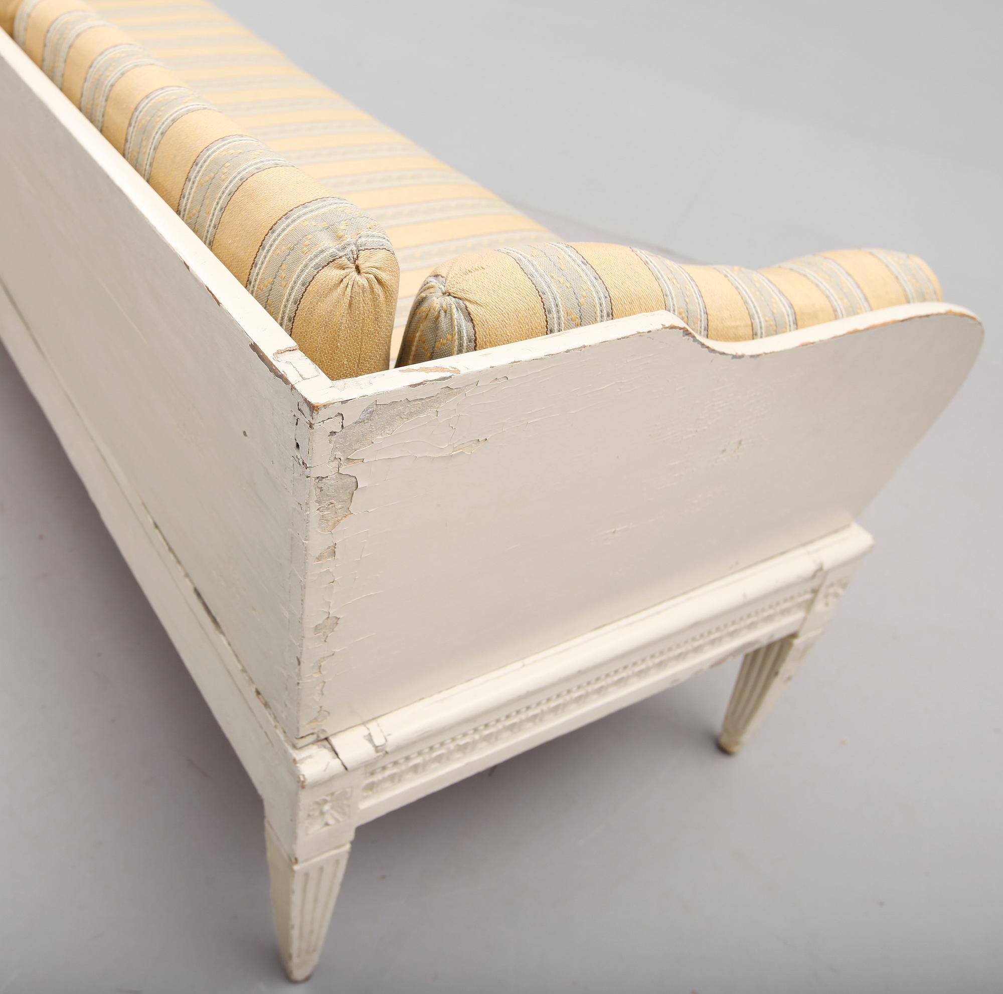 TRÅGSOFFA, sengustaviansk, 1700-/1800-tal.