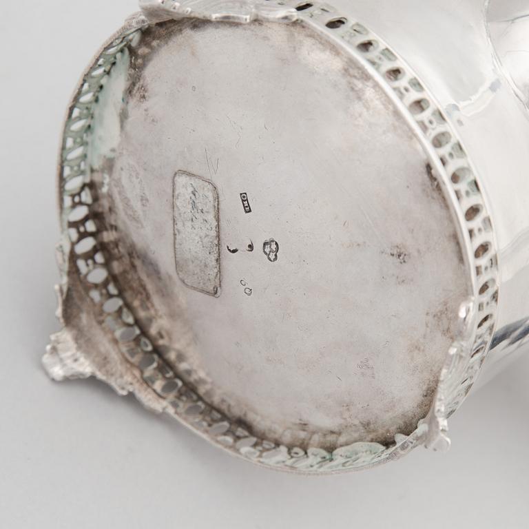 A Swedish Late Gustavian Silver Coffee Pot, mark of Olof Hellbom, Stockholm 1798.