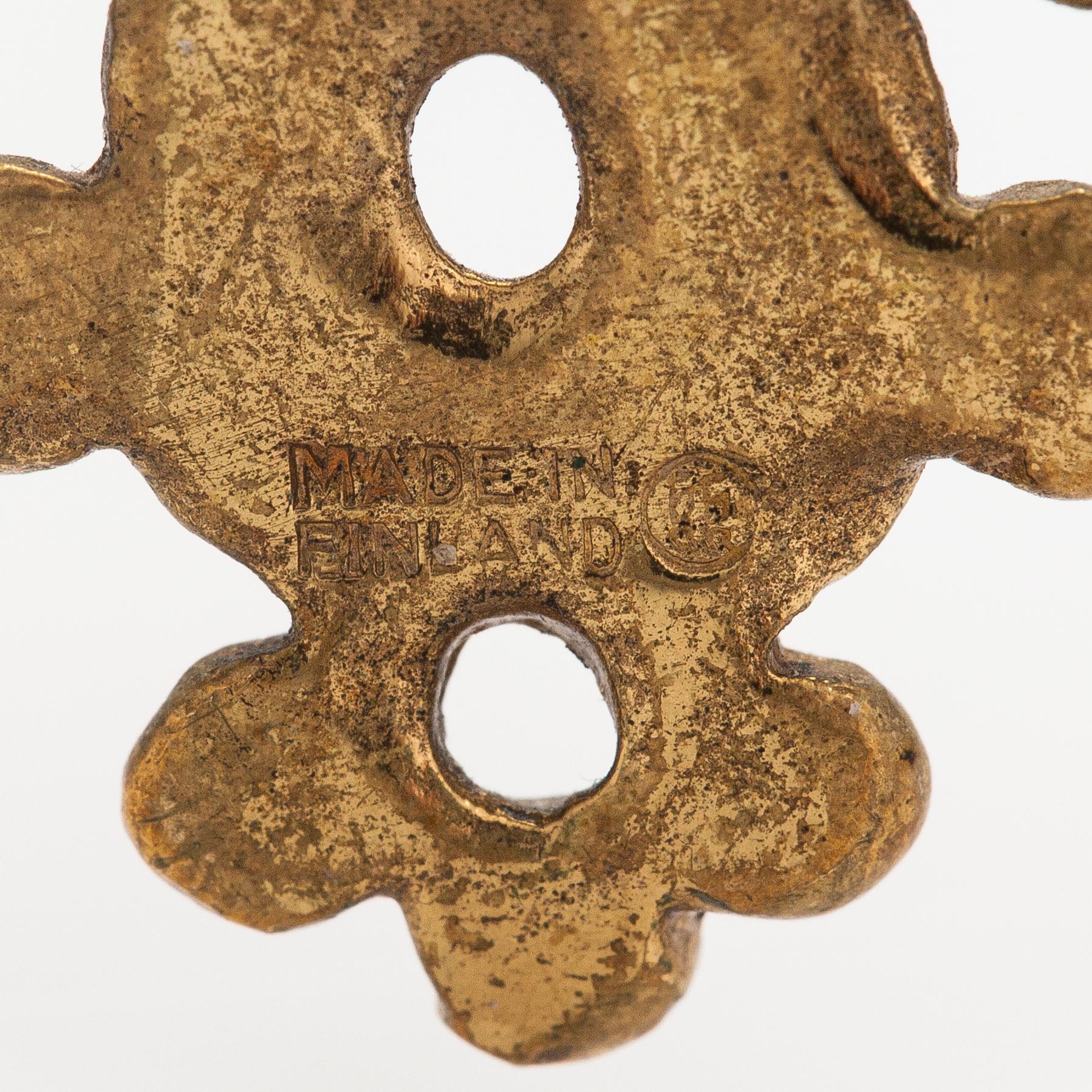 A bronze necklace. Kalevala Koru, Helsinki.