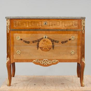 BYRÅ, gustaviansk stil, Ax. J. Hj. Frid, Stockholm, 1900-talets första hälft.