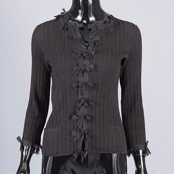 BLUS, Chanel.