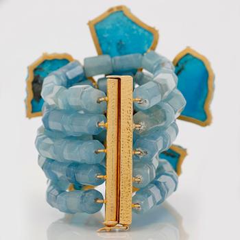 ARMBAND, förgyllt sliver, rubin, rosa safirer, turkoser och akvamariner.