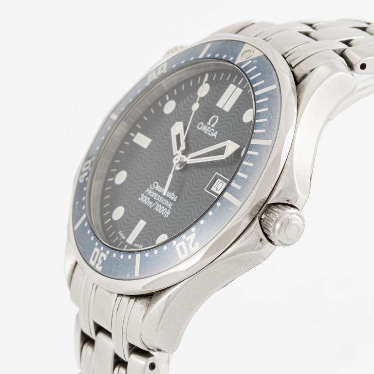 Omega, Seamaster 300M, wristwatch, 41 mm.