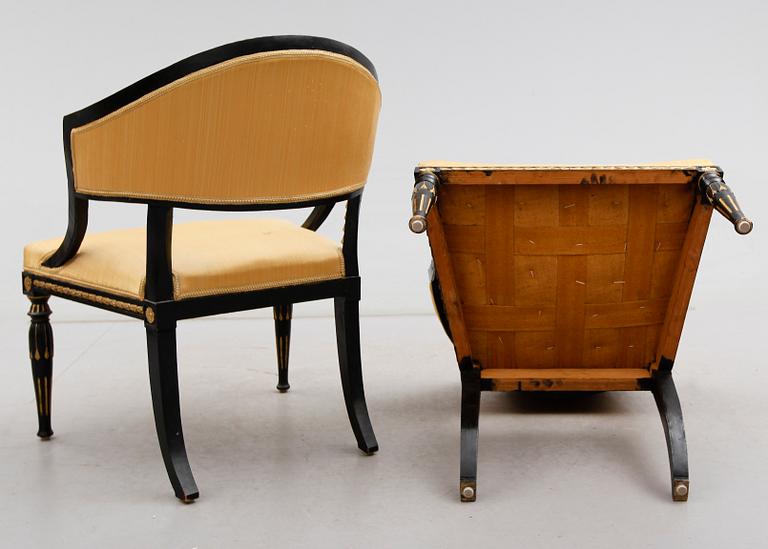 BALJFÅTÖLJER, 1 par, sengustaviansk stil, omkring år 1900.