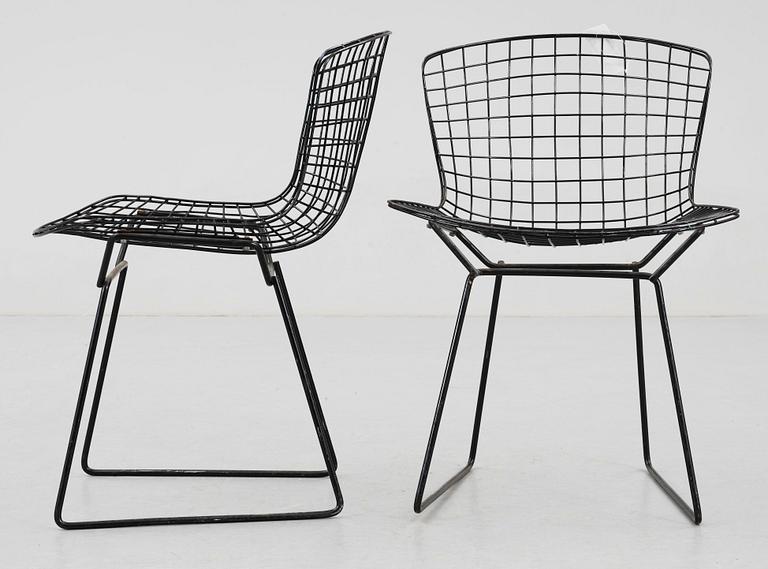 STOLAR, ett par, "Sidechair", design Harry Bertoia, 1960-tal.