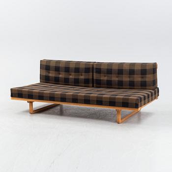 Børge Mogensen, a model '4311/4312' daybed, Fredericia Stolefabrik, Denmark.