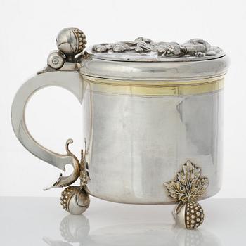 A Swedish Baroque parcel-gilt silver tankard, mark of Hans Richter, Stockholm (1661-1695 (1711-)), before 1689.