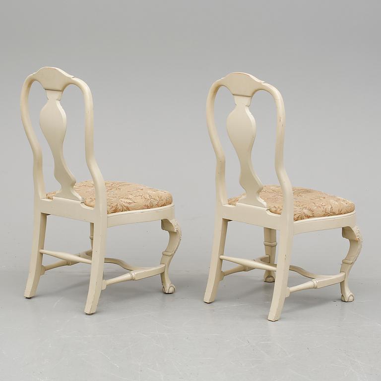 STOLAR, ett par, rokokostil, Uppsala Möbleringsaktiebolag, 1900-talets andra hälft.