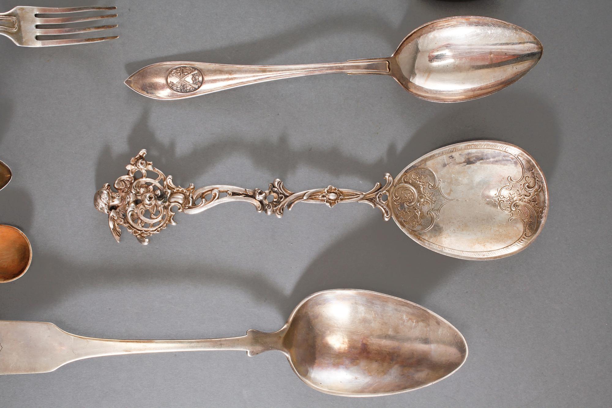 PARTI BESTICK, 23 delar, silver, mestadels Sverige, vikt 928 gram.
