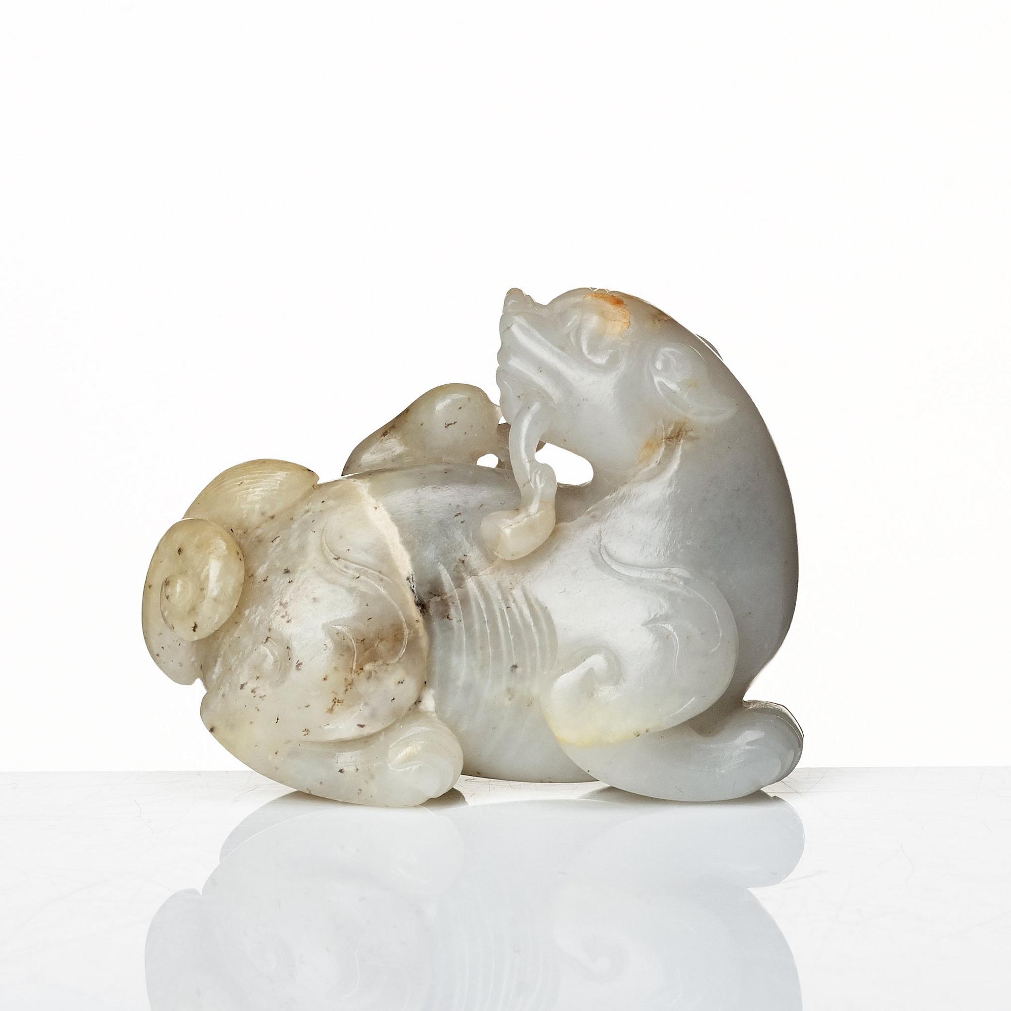 Mytologisk best med lingzhisvamp, nefrit. Sen Qing dynasti.