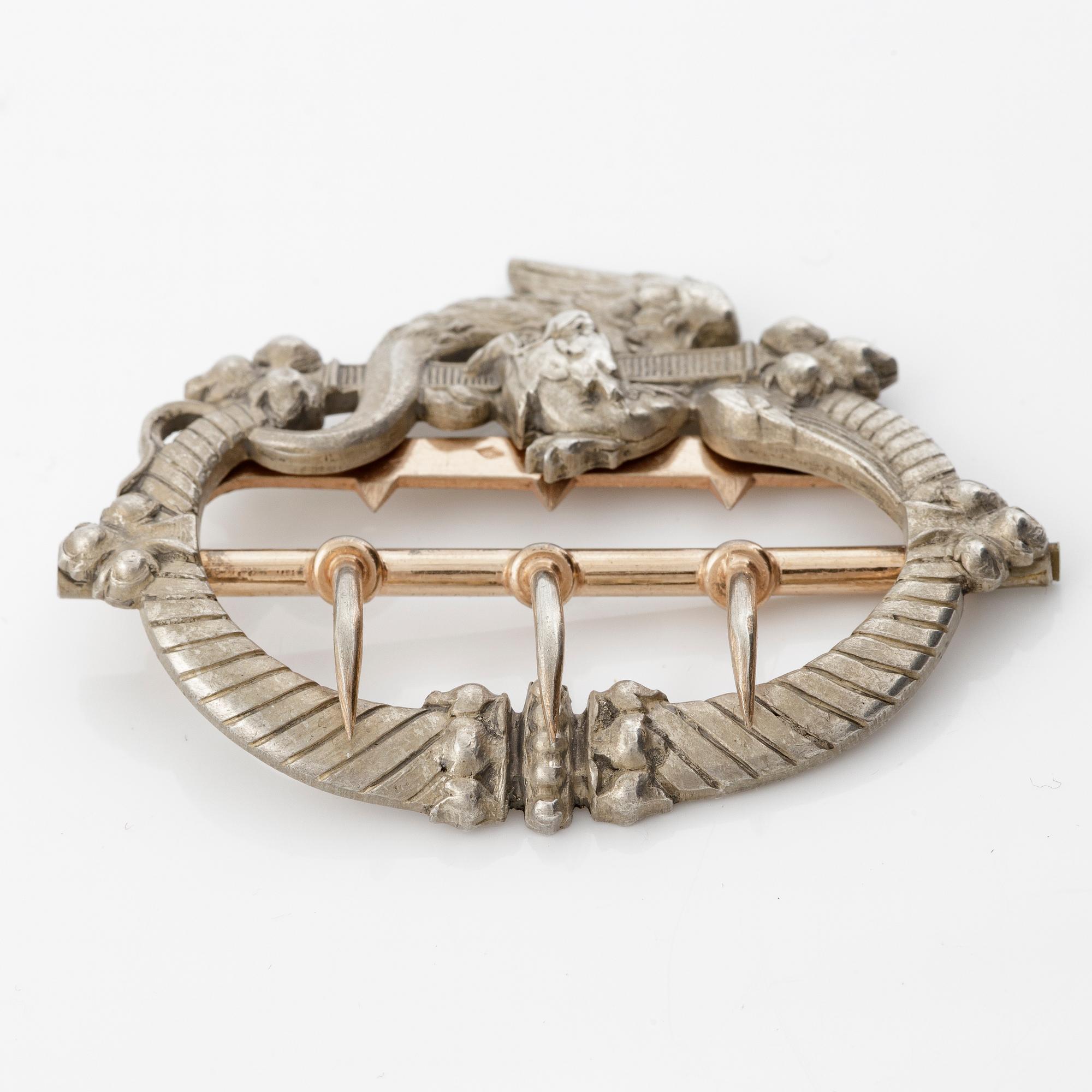 Buckle, silver, motif with dragon, around the turn of the century 1900.