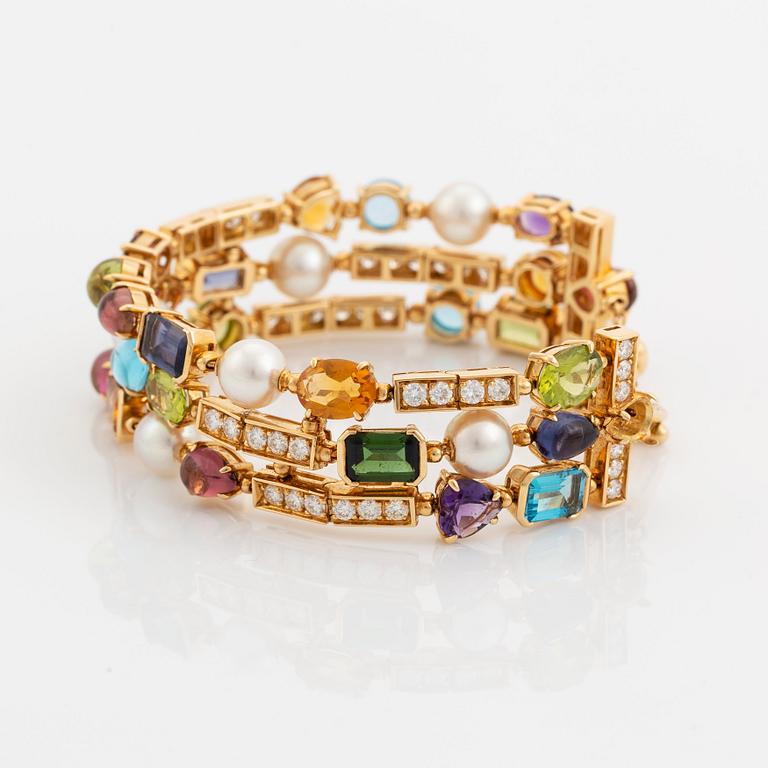 A Bulgari "Allegra" bracelet.