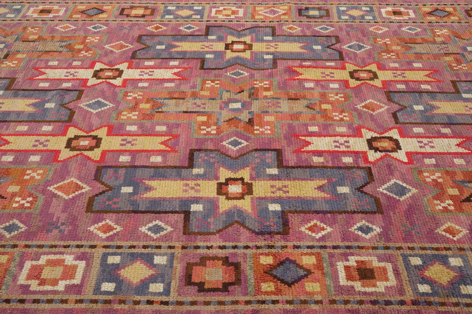 Märta Måås-Fjetterström, matto, "Rektangel", knotted pile, ca 389-391 x 202-207 cm, unsigned.