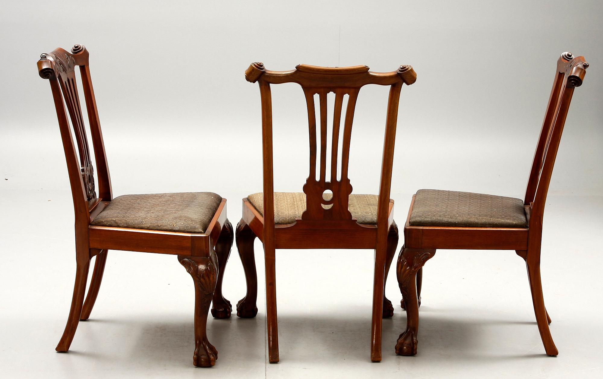 MATSALSGRUPP, 22 delar, Chippendalestil, 1800-1900-tal.
