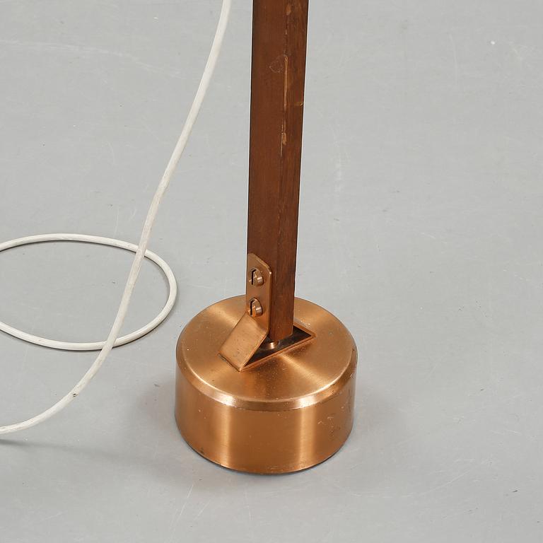 GOLVLAMPA, Sverige, 1900-talets mitt.