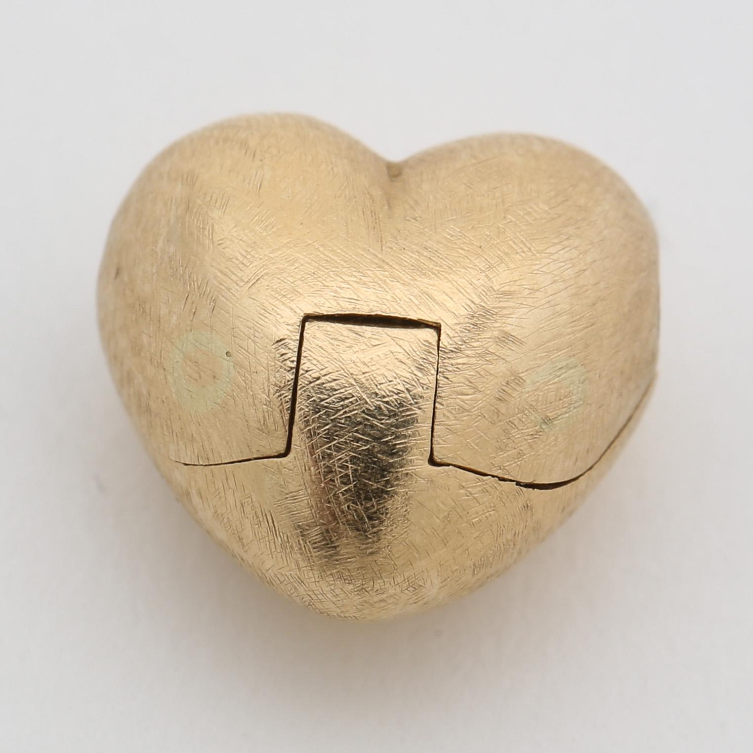 OLE LYNGGAARD lock 18K gold.
