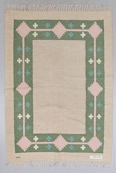 MATTA, rölakan, signerad IH. Ca 235 x 170 cm.