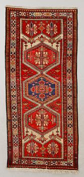 MATTA, orient, ca 221 x 98 cm.