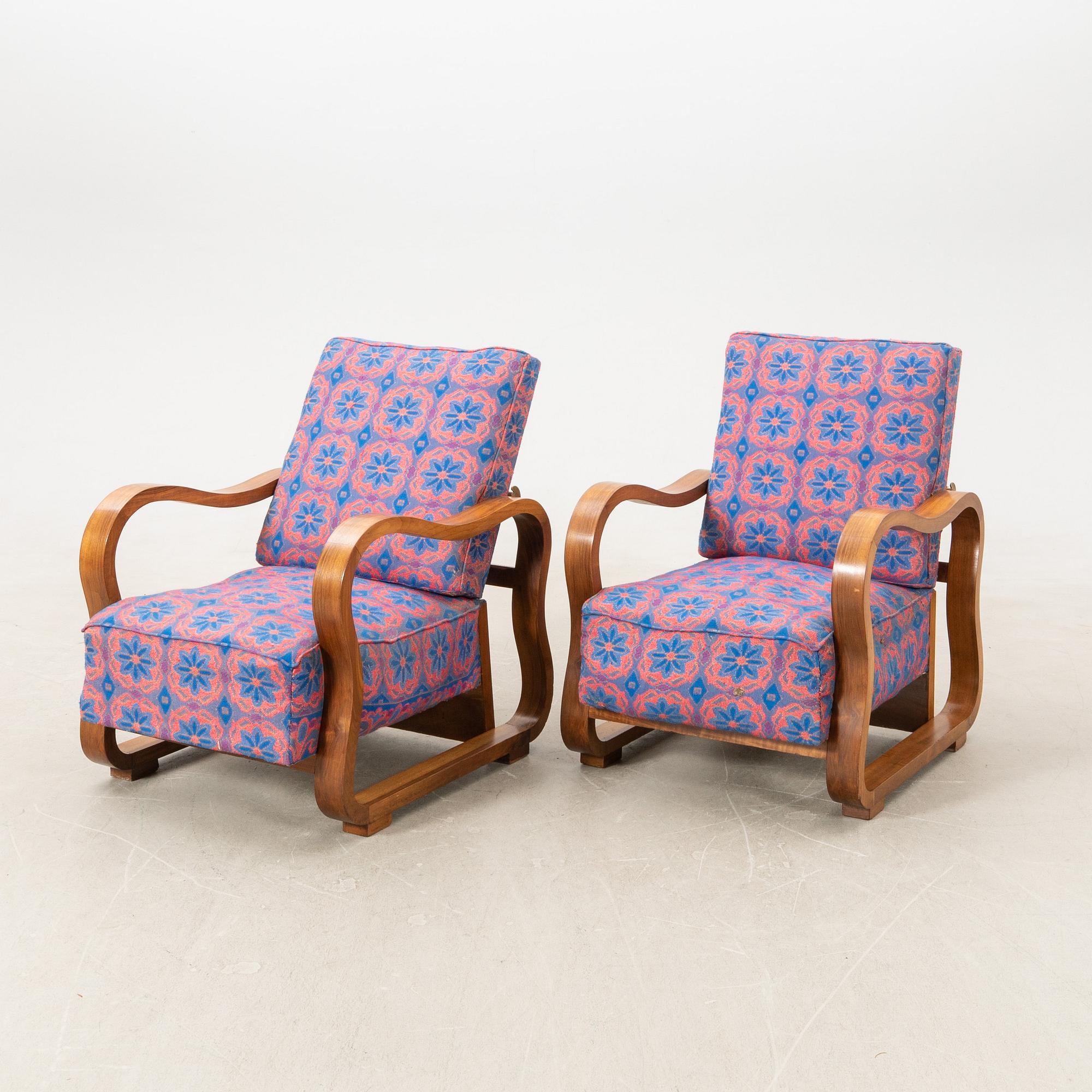 Armchairs, a pair, Art Deco, first half of the 20th century.