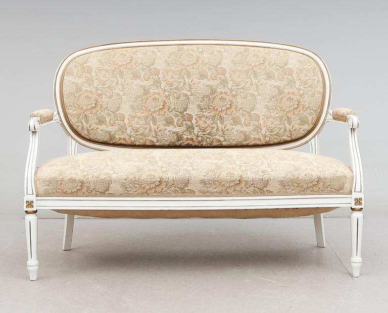 SOFFA, gustaviansk stil, 1900-talets början.