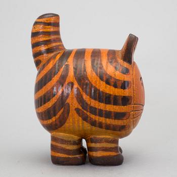 LISA LARSON, a stoneware figurine "Stora Katten" from the "Jura" series, Gustavsberg. Designed in 1971.