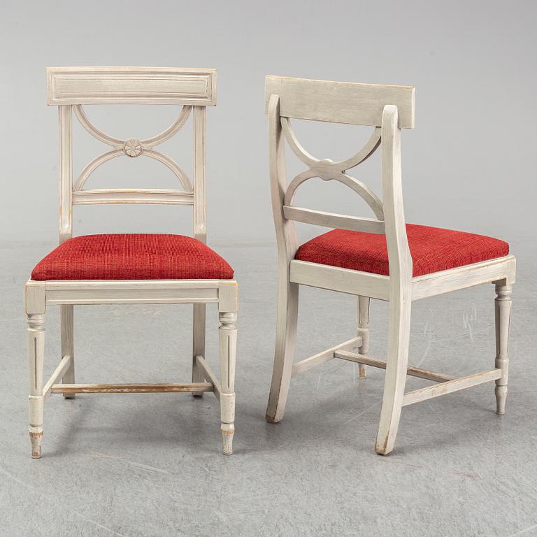 Eight late 20th century Gustavian style chairs.