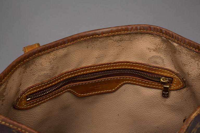 HANDVÄSKA. Louis Vuitton, "Bucket".