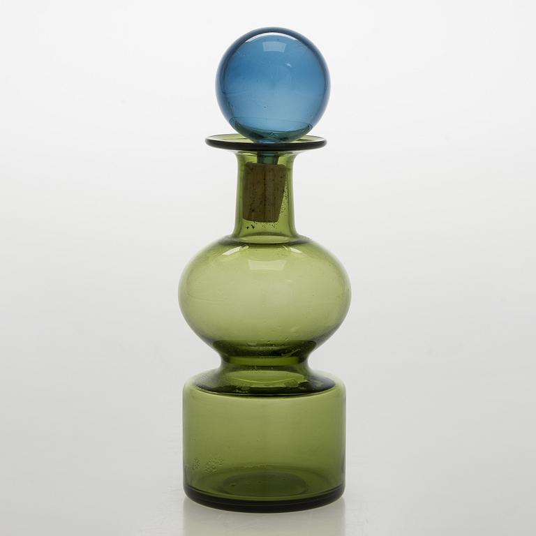 Kaj Franck, a decanter, KF 501  'The Bells of Kremlin', signed K. Franck, Nuutajärvi, Notsjö -60.