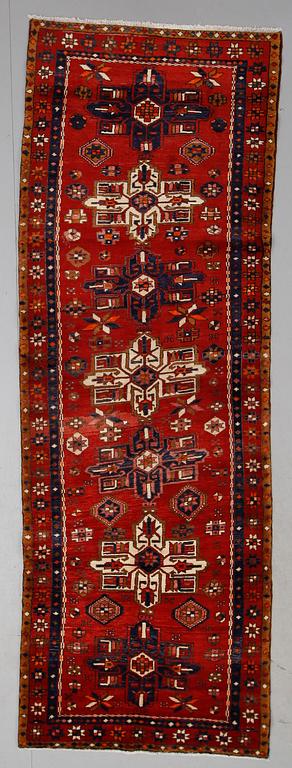 MATTA, Hamadan, ca 323 x 112 cm.