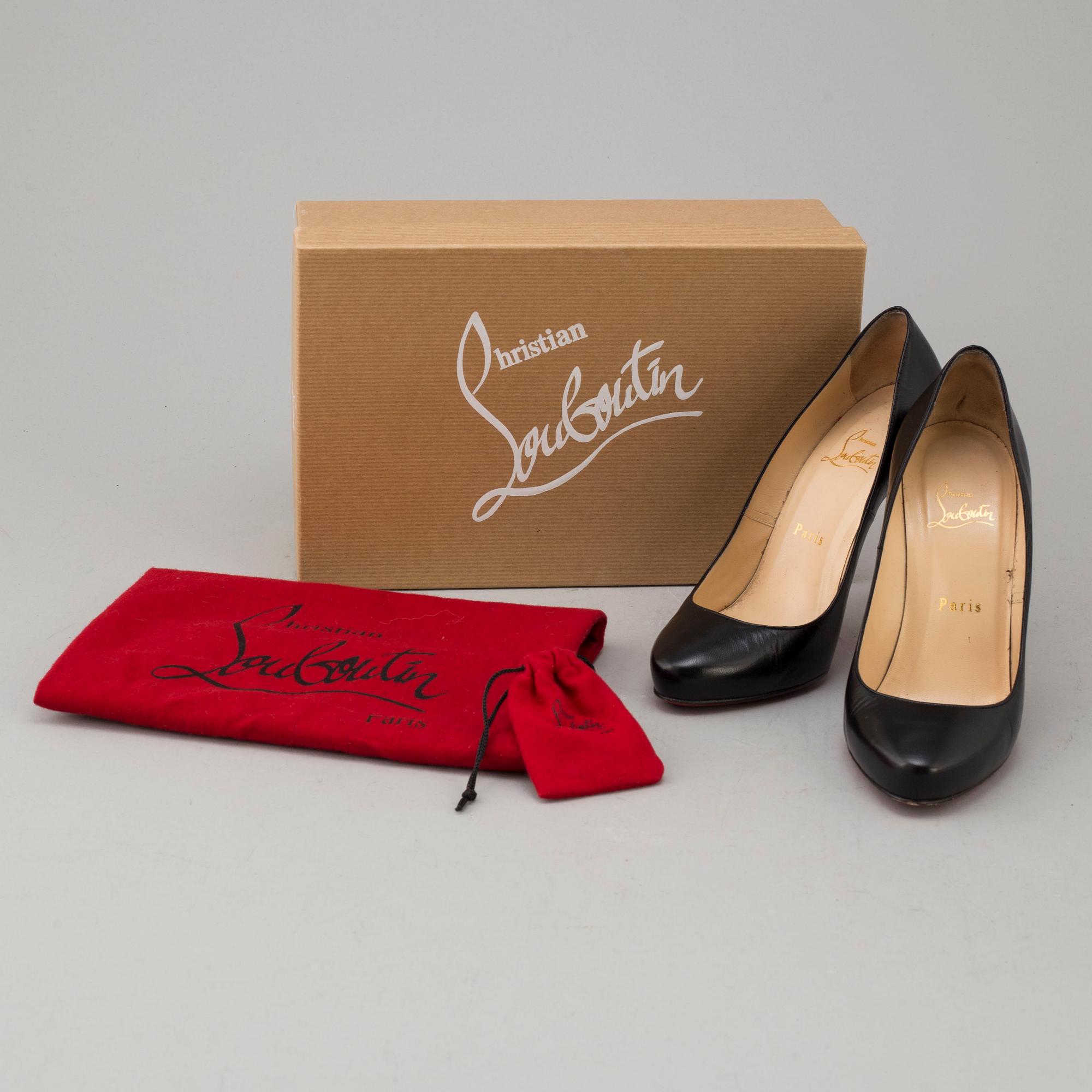 CHRISTIAN LOUBOUTIN, pumps, storlek 38.