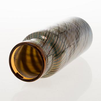 OIVA TOIKKA. Vase. Signed.