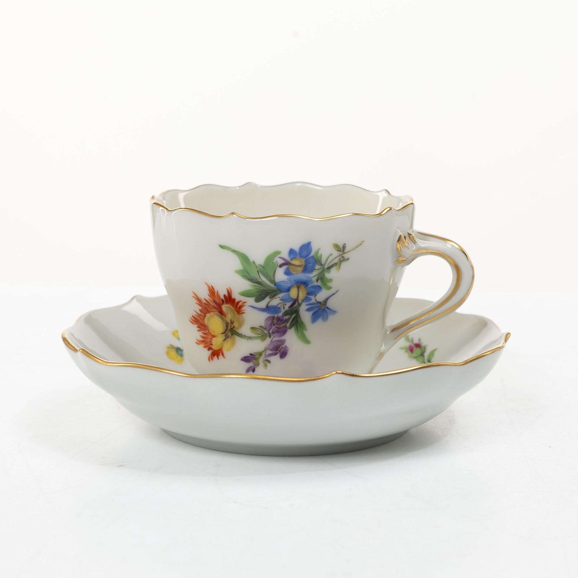 Meissen, An 11 part "Meissen Floral" (Saxon flower) porcelain coffee service, 20th century.