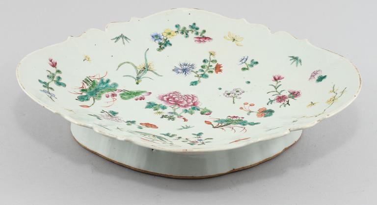 SKÅLFAT, porslin, Kina, 1800-tal.