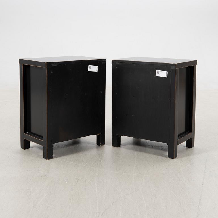 Nightstands, a pair, later part of the 20th century.